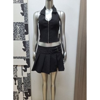 Set áo croptop dây kéo và quần giả váy vnxk dư IRIS