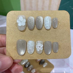 475. nailbox mắt mừo ánh nước, hoa nặn gel ánh trai