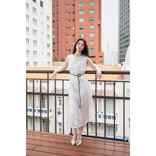 SWANLAKE | Váy Đầm Nữ Maxi Sát Nách Cổ Tròn Dây Thắt Eo Vải Tơ Ép Hoa Dự Tiệc Sang Trọng D13409