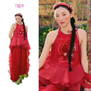 Áo yếm OLV cổ tròn thêu tay ngọt ngào Tịnh Thi phù hợp đi tiệc đi chơi tết (Không kèm chân váy)