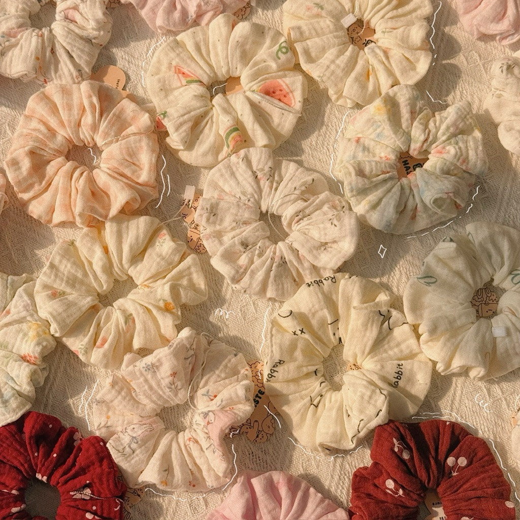 Scrunchie Cột Tóc Vải Xô Muslin Hoạ Tiết Hoa Nhí Phong Cách Hàn Quốc Bánh Bèo Nàng Thơ Siêu Dễ Thương