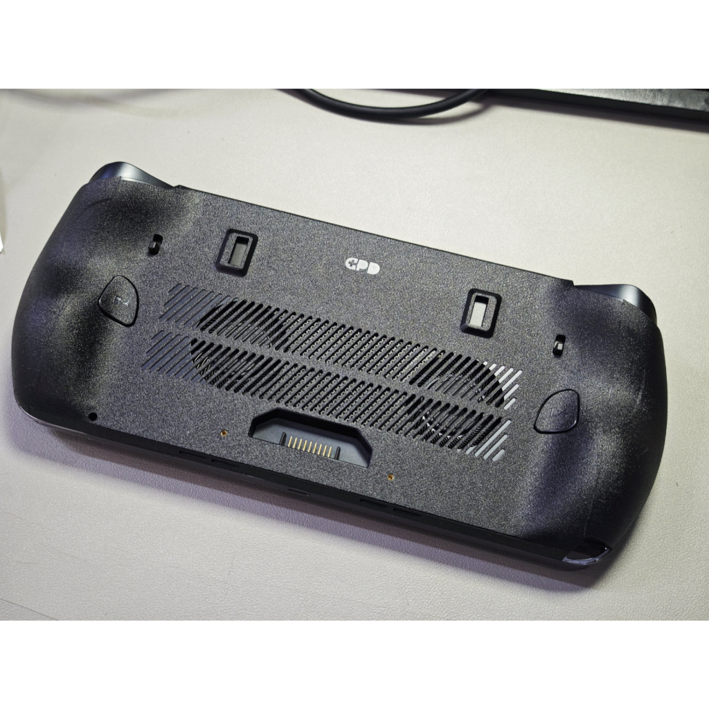 Skin dán GPD Win 5 mẫu đen nhám sần | Miếng dán chống vân tay cho máy chơi game