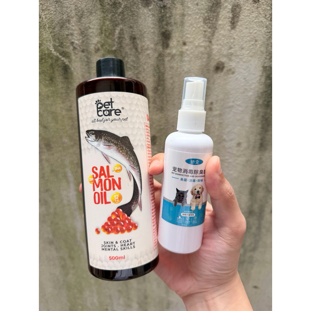 1 Chai Dầu Cá Hồi 500ml + 1 Lọ Xịt Khử Mùi, Khử Khuẩn Chó Mèo
