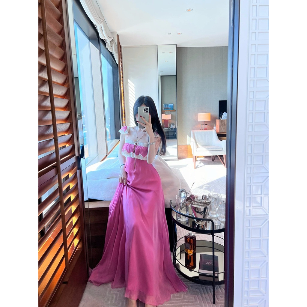 Đầm maxi viền ren cánh tiên IU