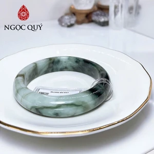 Vòng cẩm thạch A Myanmar - Ngọc phỉ thúy type A bản hẹ sơn thủy chất nếp mịn ni 58 (kèm kđ type A) - Ngoc Quý