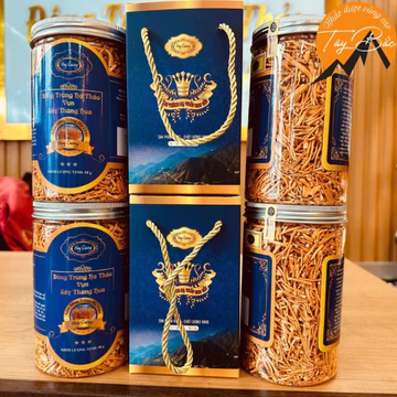 Đông trùng hạ thảo sấy khô thăng hoa Huy Cương (50g) sợi nấm vụn. Đông trùng hạ thảo ngâm rượu, mật ong, pha trà