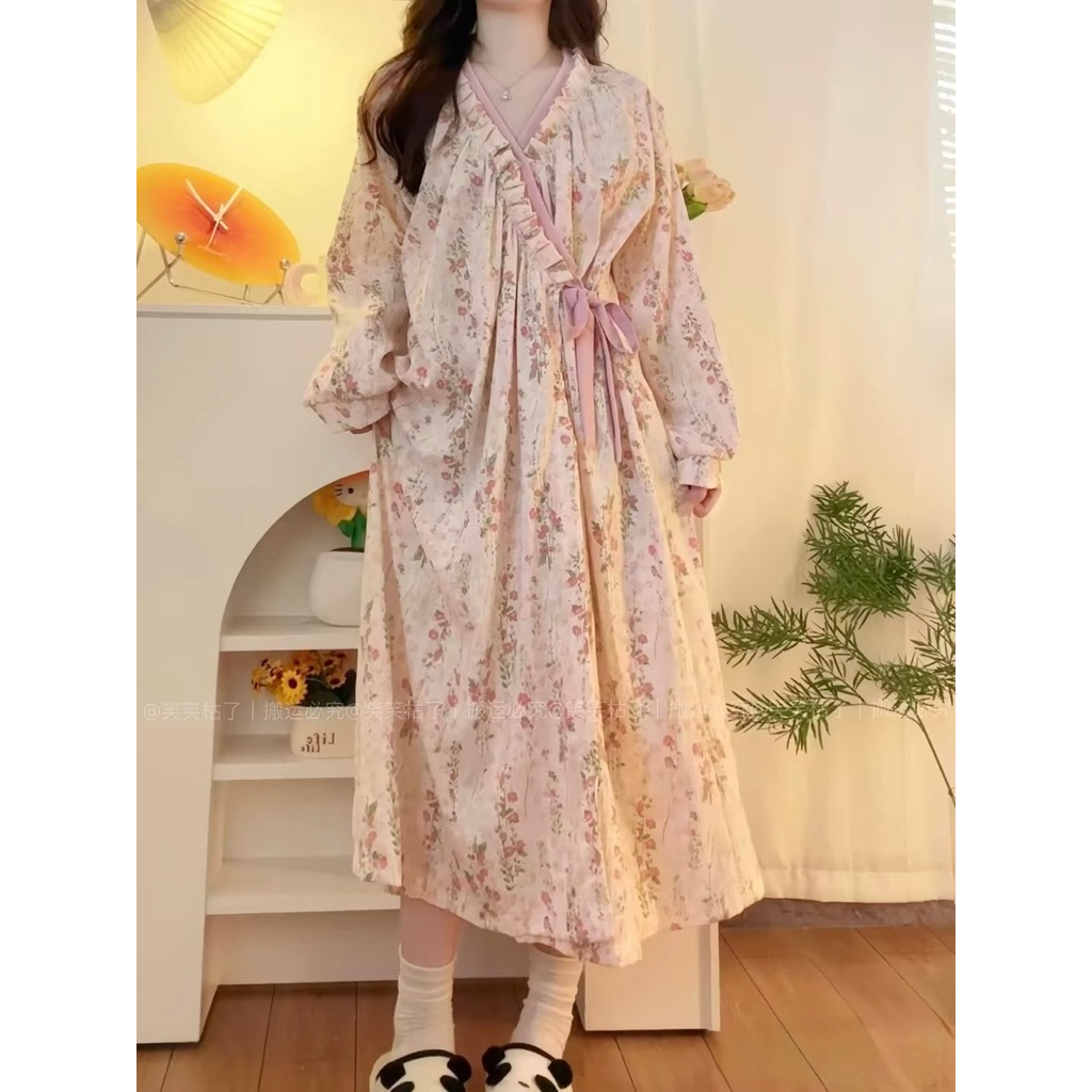 Váy Ngủ Nữ Hoa Nhí Vintage Cổ Chữ V Viền Bèo Dáng Rộng Mặc Nhà Thoải Mái