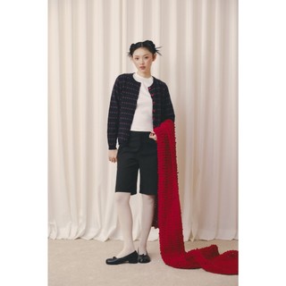 Áo len OLV dệt kim đính nút nổi bật Navy Jacquard Knit Buttoned Top phù hợp dịp thu đông