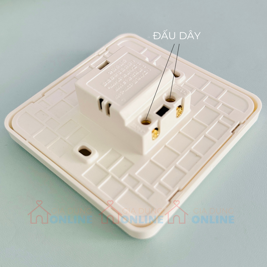 Bộ công tắc thông minh bật tắt đèn 220V từ xa không dây
