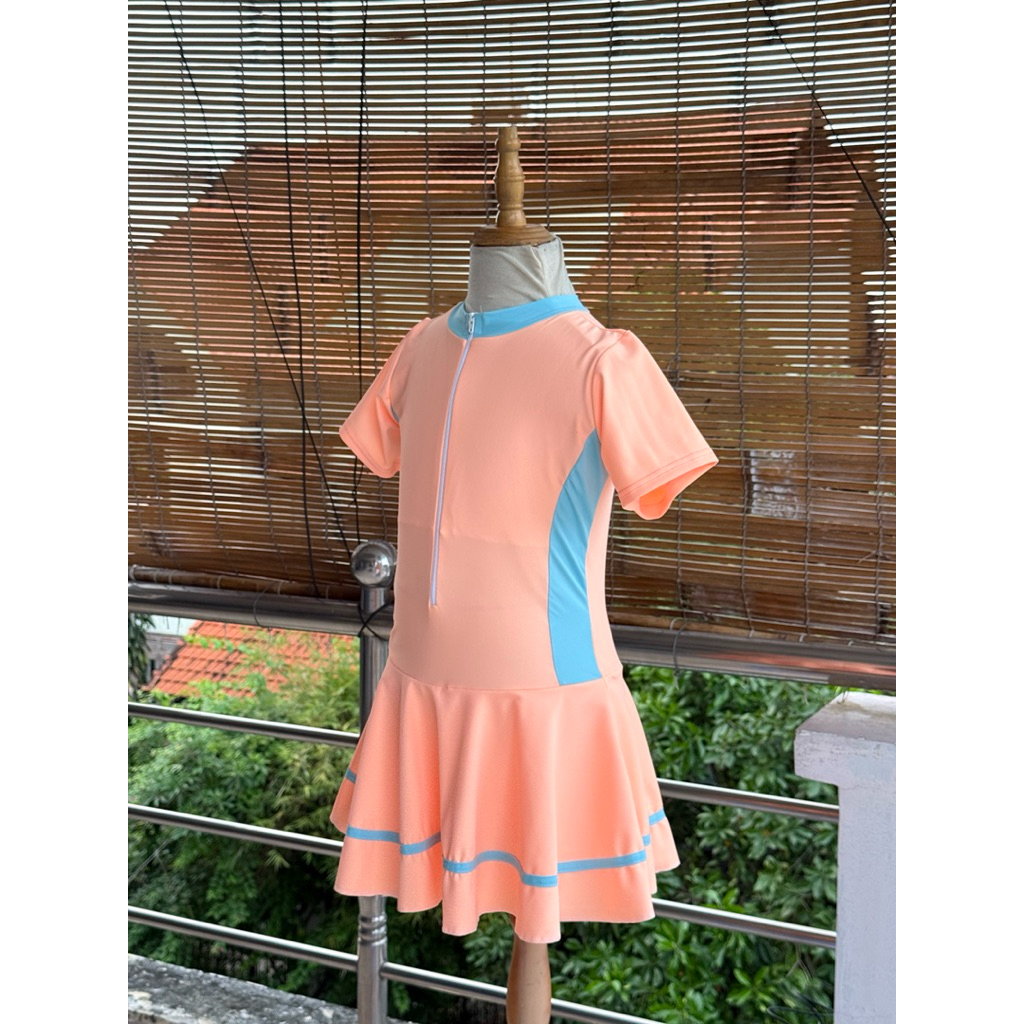 đồ bơi trẻ em đủ size(2,4,6,8) đồ bơi được thiết kế hai lớp chân váy có sẵn quần bảo hộ phía trong chi bé