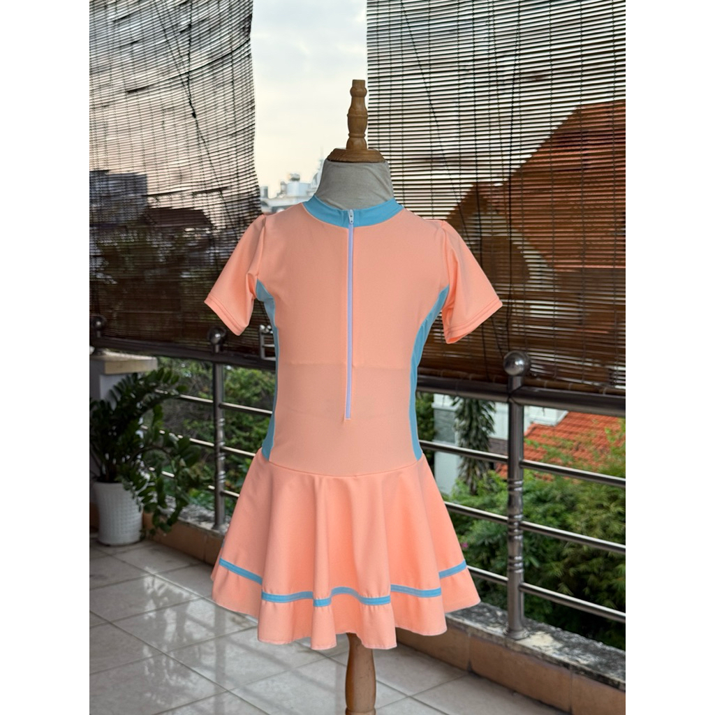 đồ bơi trẻ em đủ size(2,4,6,8) đồ bơi được thiết kế hai lớp chân váy có sẵn quần bảo hộ phía trong chi bé