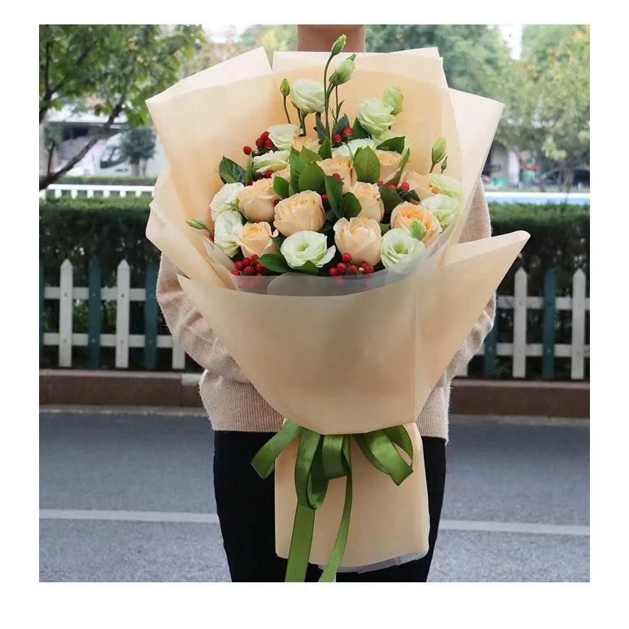 Tập 20 tờ giấy MIKA TRƠN ,bóng mờ gói hoa