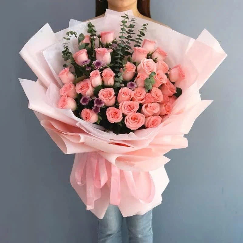 Tập 20 tờ giấy MIKA TRƠN ,bóng mờ gói hoa