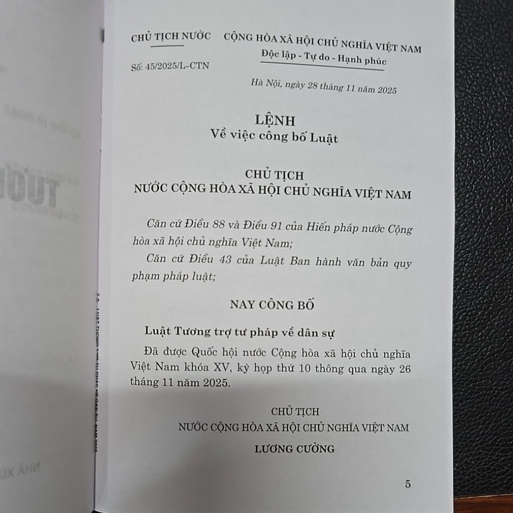 Sách - Luật tương trợ tư pháp về dân sự năm 2025  (NXB Chính trị quốc gia Sự thật )