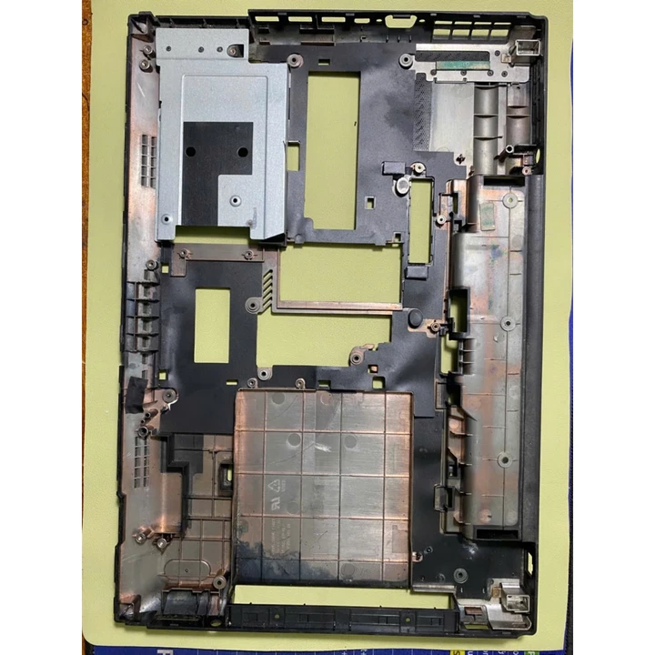 Thay Vỏ Laptop Thinkpad L430 Cũ