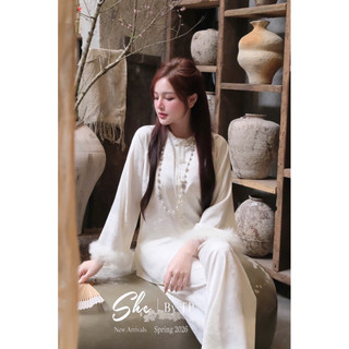 Set Pháp Phục Lụa Gấm Tay Lông Cúc Ngọc Mix Quần Suông Chuẩn She’s