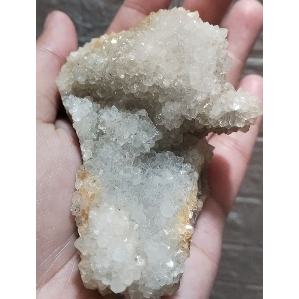 Tinh thể thạch anh tự nhiên 100%