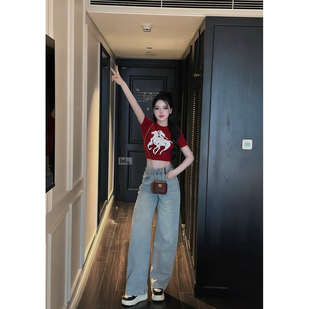 Áo cộc tay dáng croptop in hình ngựa có đệm vai siu đẹp
