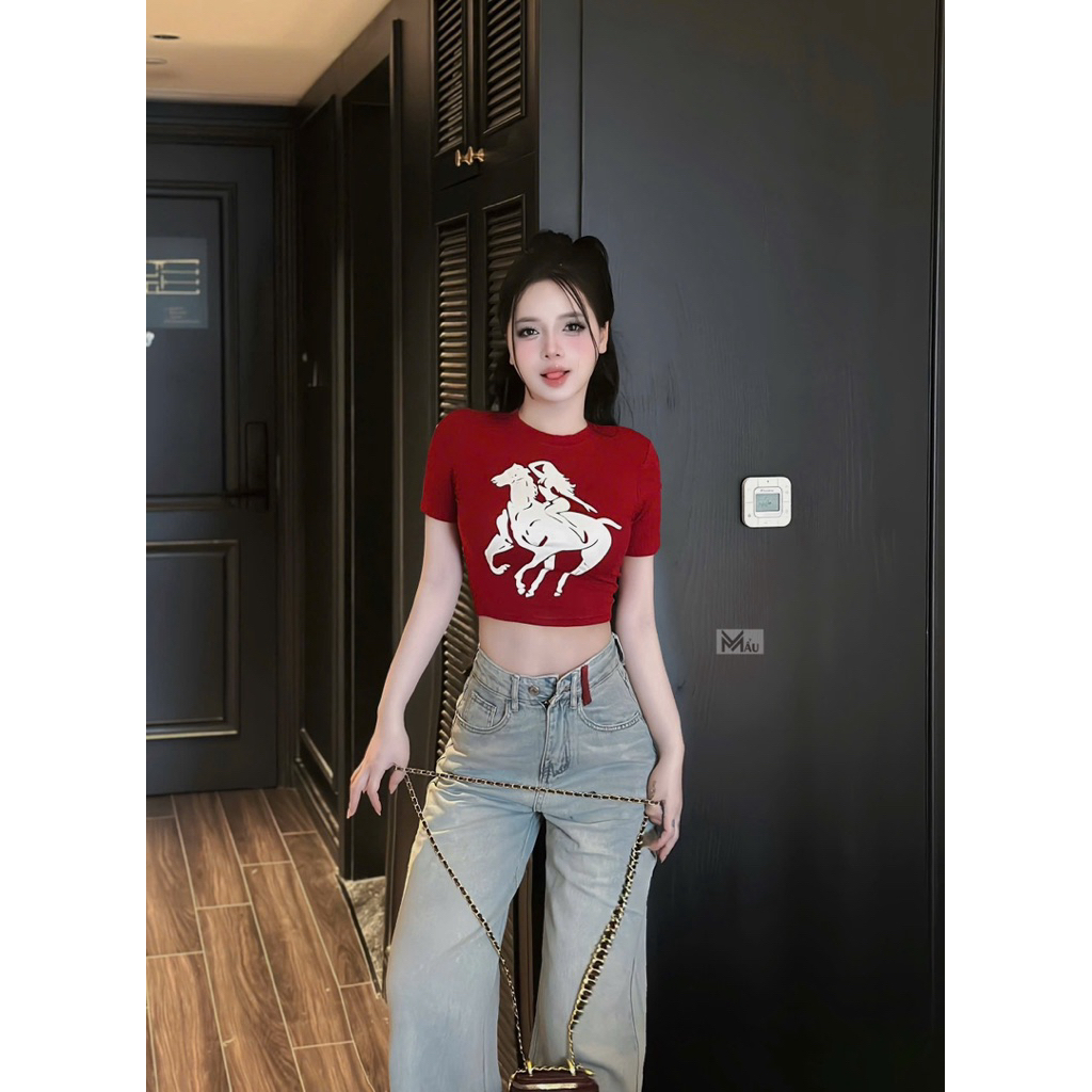 Áo cộc tay dáng croptop in hình ngựa có đệm vai siu đẹp