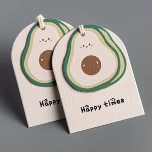 Bombo 100 bộ tag_mac 2 chi tiết hình quả bơ kèm 100 dây treo quần áo trẻ em ❤️(order 7-10n)