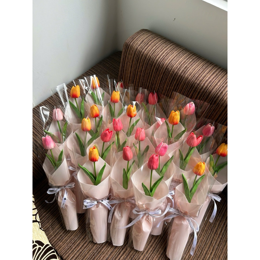 Bó Tulip Ốc Quế Xinh Xắn