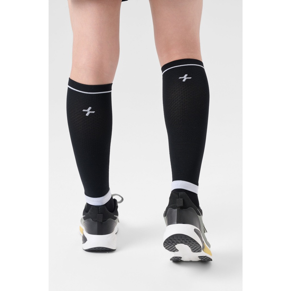 [MUA 2 GIẢM 5%]Tất ống đồng bóng đá, chạy bộ, trail hỗ trợ vận động, co giãn thoáng khí, Bó chân Essential Coolmate
