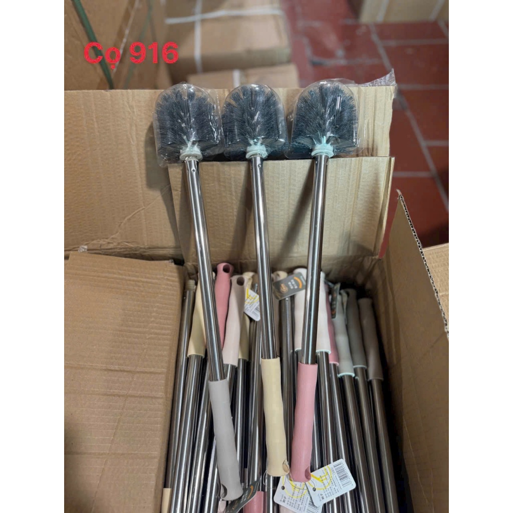 Cọ Chà Toilet Inox Cán Dài – Bàn Chải Cọ Bồn Cầu Đầu Cong Cao Cấp