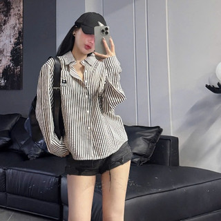 Áo Sơ Mi Kẻ Sọc Thiết Kế Cổ Bẻ Túi Nắp Thuê họa tiết đáng yêu Outfit trẻ trung