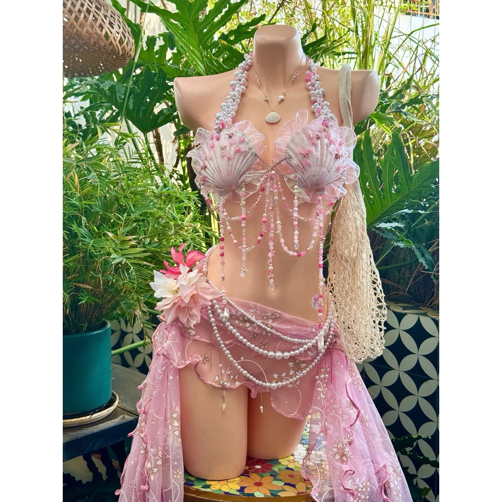 set bikini vỏ sò Hồng luxury - set đã gồm một vòng cổ vỏ sò- một chip- hai kẹp hoa ly - dây đeo eo trong set