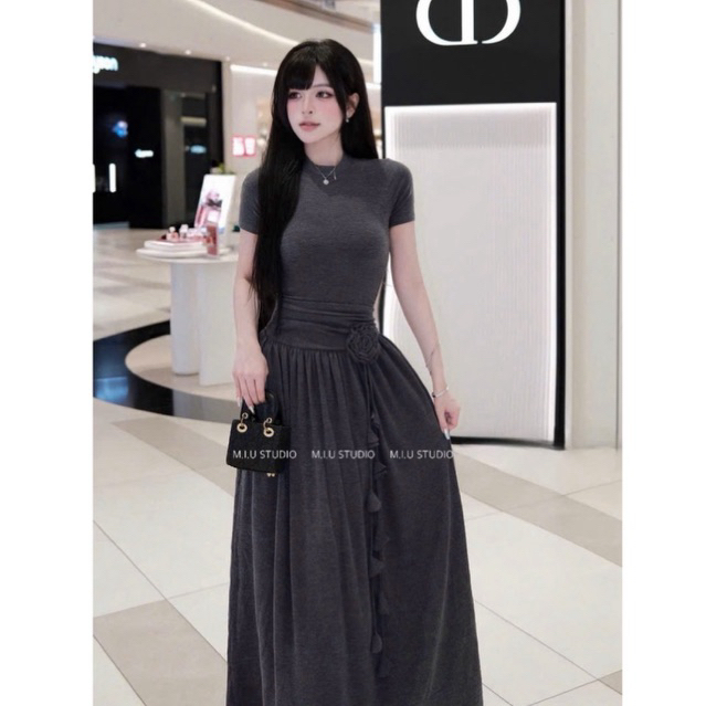 Đầm body nữ tay ngắn nhún eo phối hoa eo tiểu thư , Váy thiết kế dáng dài tùng xoè trẻ trung mặc đi chơi , đi tiệc
