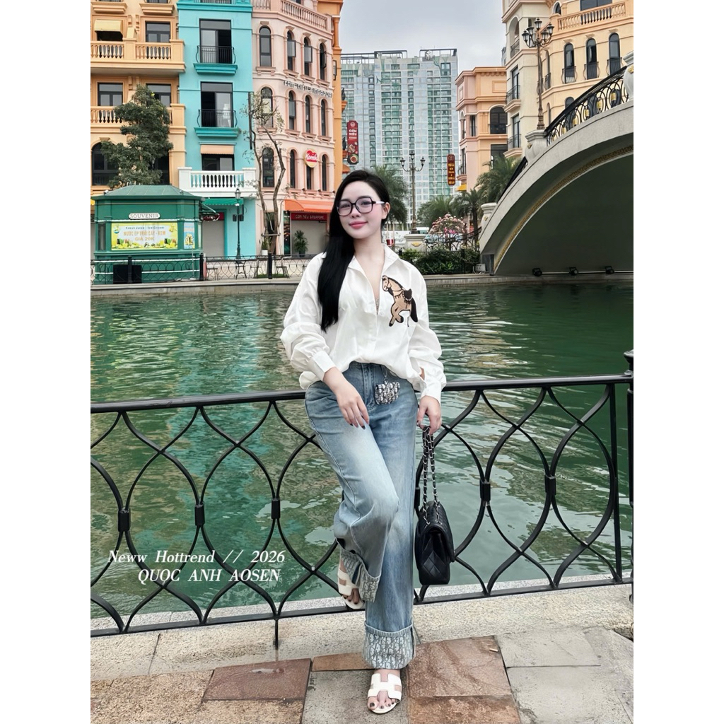 Áo sơmi ngựa xuông dáng basic trẻ trung dễ mặc