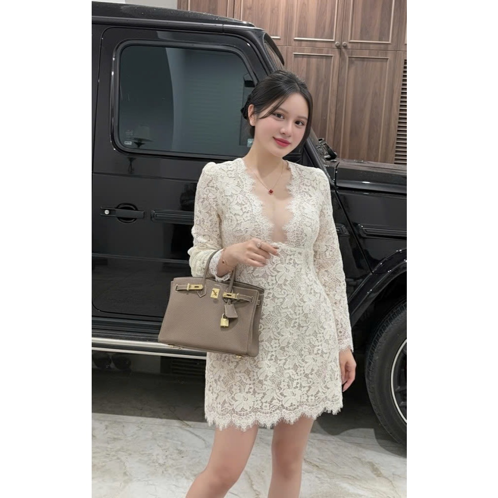 ZIMM STORE-Đầm Ren Trắng Dài Tay Thiết Kế Sang Trọng Quý Cô