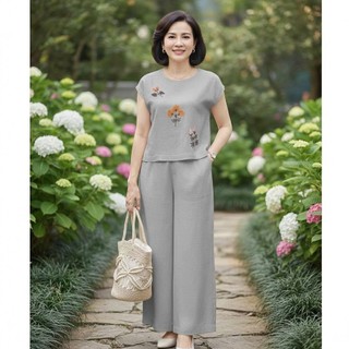 Bộ Đồ Thô Đũi Trung Niên Nữ Ngắn Tay Thêu Hoa – Chất Liệu Mềm Mát, Thoải Mái Form Thanh Lịch - Anh Thư Shop (AT41)