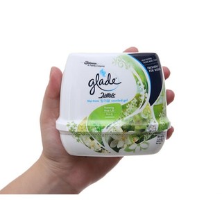Combo 2 hộp Sáp thơm Glade Hương hoa lài 180g