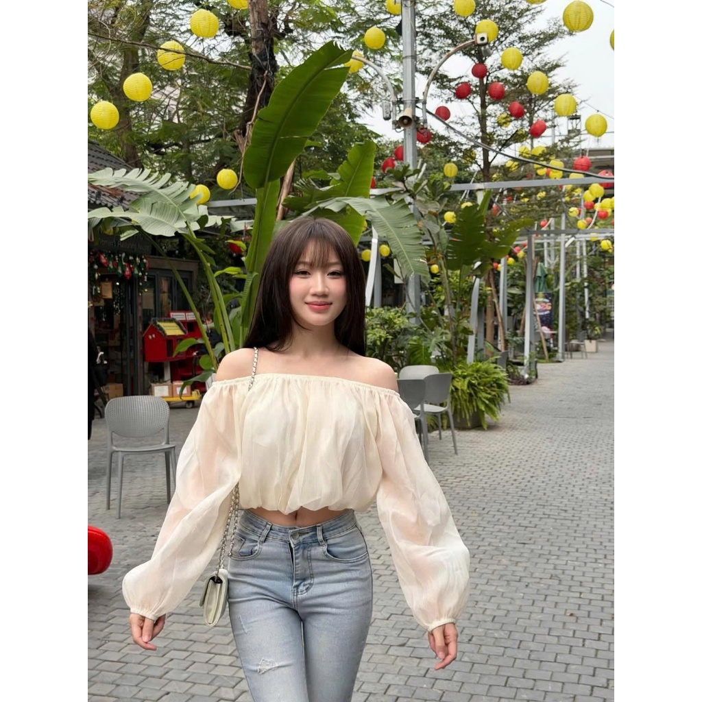 | LYN WEAR | (HOẢ TỐC) Áo Trễ Vai Tay Phồng Nữ Croptop Dáng Bí xuyên thấu nhẹ Mặc Tết, Đi Chơi, Đi Tiệc Nhẹ