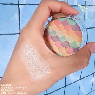 Phấn Bắt Sáng Essence Glow Like A Mermaid Highlighter 10 Forever Mermaid Đa Sắc Rạng Ngời - Bebeau