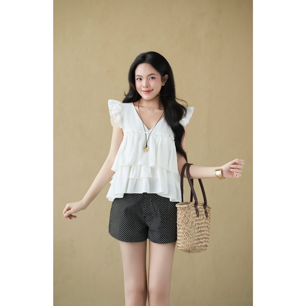 Áo kiểu nữ cổ tim Laura Miều Est.2013 tay bèo chất liệu Linen gân