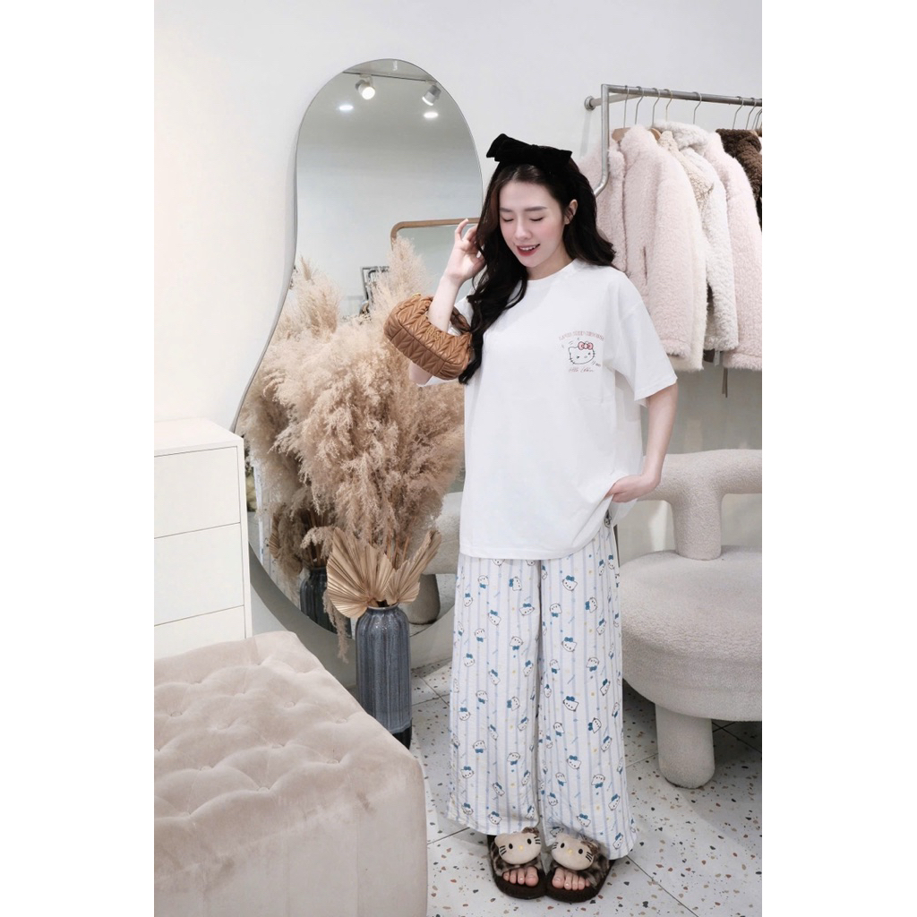 Bộ Đồ Nữ Mặc Nhà Quần Dài Áo Cộc, Set Basic Cổ Tròn Chất Cotton 2 Chiều Cao Cấp Mát Mịn, Nhiều Màu