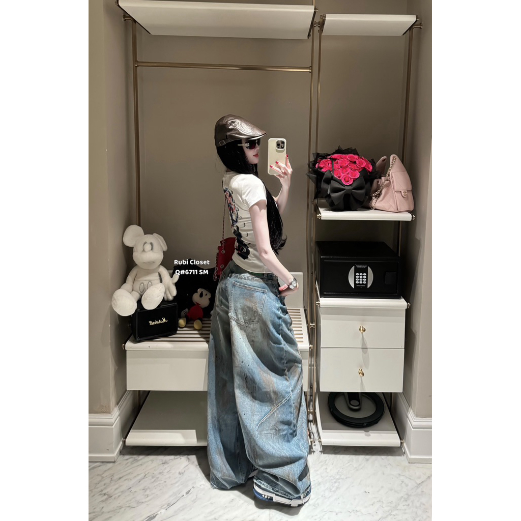 Quần jeans suông cào loang