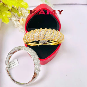 Vòng Tay Nữ Đính Đá Cao Cấp – Dáng Bản Cong Sang Trọng, Nổi Bật
