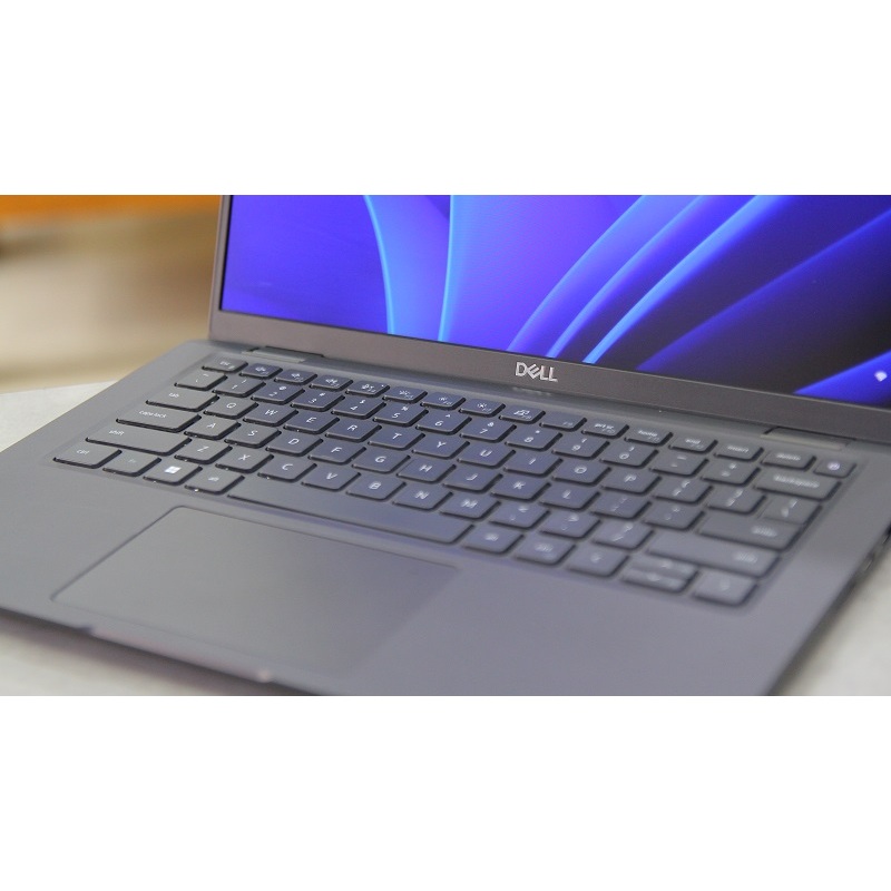𝐃𝐞𝐥𝐥 𝐋𝐚𝐭𝐢𝐭𝐮𝐝𝐞 𝟕𝟒𝟑𝟎 Core i5-1235U | Core i7-1255U | 16GB | 256GB - 512GB | FHD | 4K | LSB247