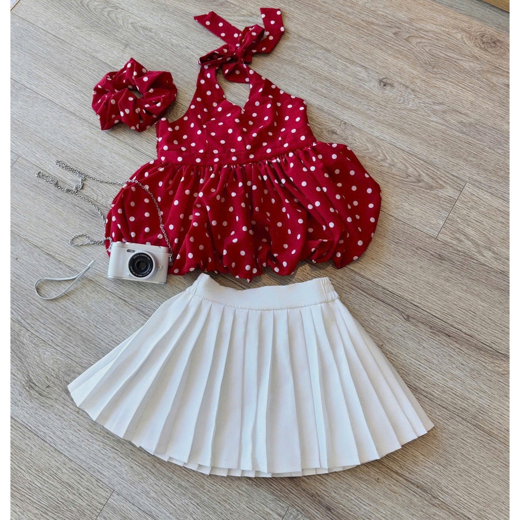 Set áo chấm bi bé gái cổ yếm phối nơ kèm chân váy xếp ly trắng phong cách tiểu thư mùa hè cho mẹ và bé gái