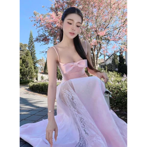 Đầm 2 dây nơ ngực phối ren xoè dài Chou Chou