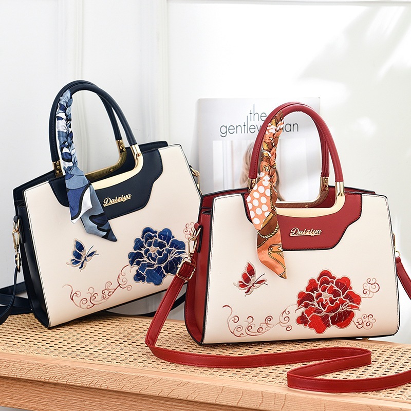 Túi Xách Nữ Công Sở Da PU Thêu Hoa Sang Trọng Cầm Tay Thời Trang Mun Store TEU35