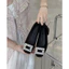 👠🕶️🎒👜…giày mũi vuông