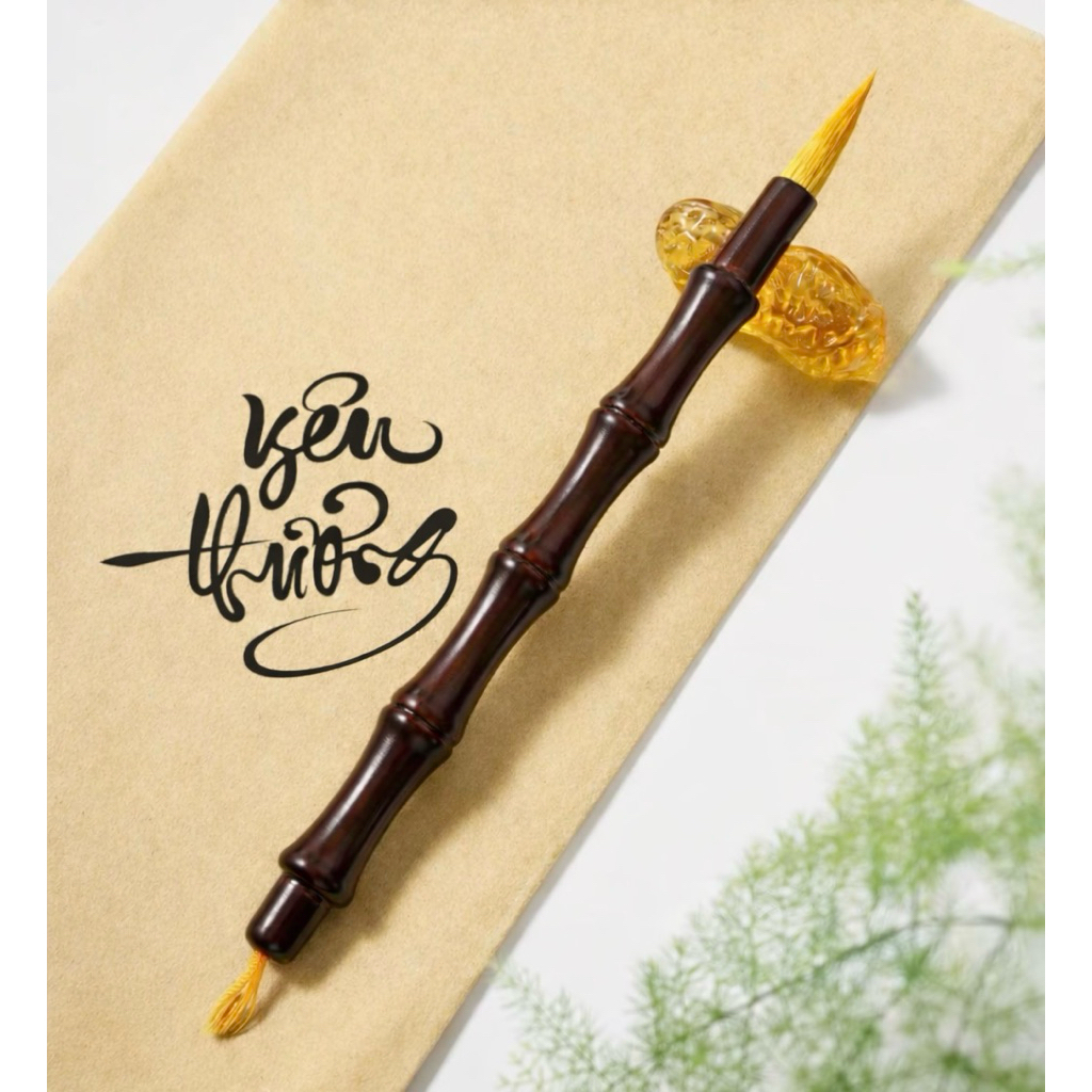 Bút lông  tiểu lang hào viết chữ chữ thư pháp xuất phong 2cm, khẩu kính 0.55cm