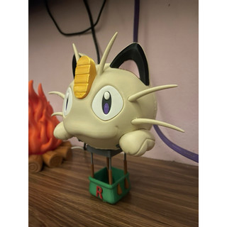 Mô Hình Khinh Khí Cầu Đội Hỏa Tiễn Team Rocket – Đồ Chơi Sưu Tầm Pokémon