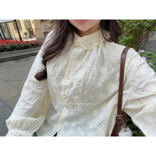 [A0.307] Áo Sơmi Thô Thêu Hoa QC Cổ Ren Cúc Bọc 2 Màu