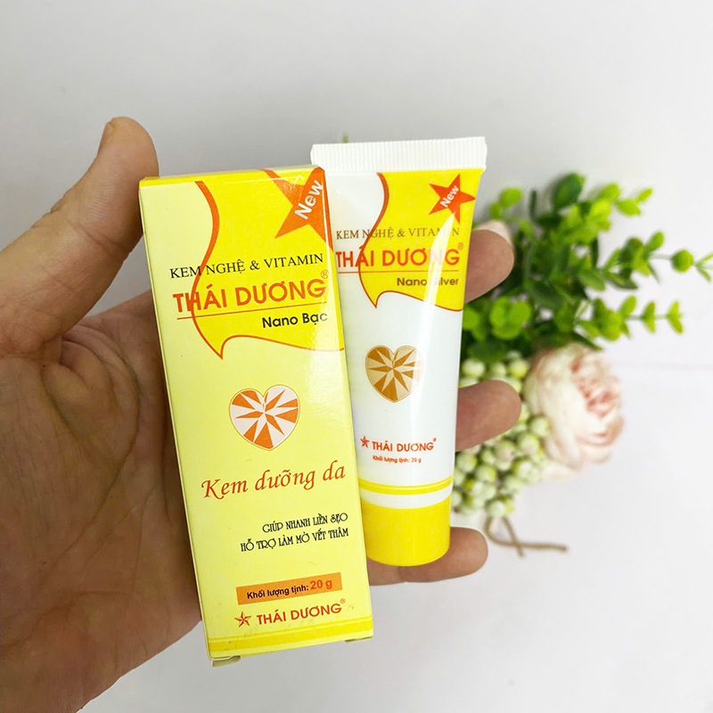 Kem Nghệ Thái Dương Có Nano Bạc - Hỗ trợ Mờ Sẹo, Mờ Thâm Nám, Giảm Mụn (Tuýp 20g)
