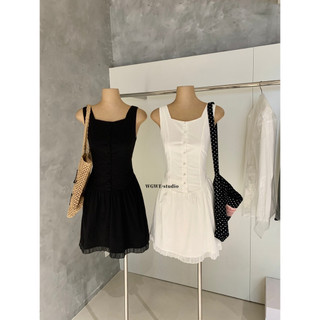 𝐏𝐡𝐢𝐞𝐧 𝐖𝐆𝐖𝐄 | (Sẵn) w8807 Váy Thô Sát Nách Form Vừa Vặn Ôm Xoè 2 Màu Trơn Cổ Tròn